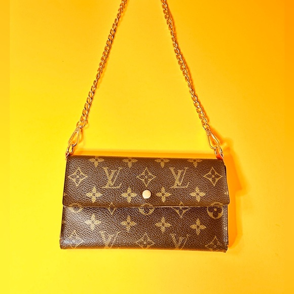 Louis Vuitton Monogram Trifold intentional Bifold wallet - Picture 2 of 16